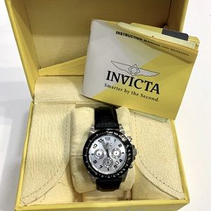 Invicta men’s 10708 Speedway chronograph silver dial black leather watch